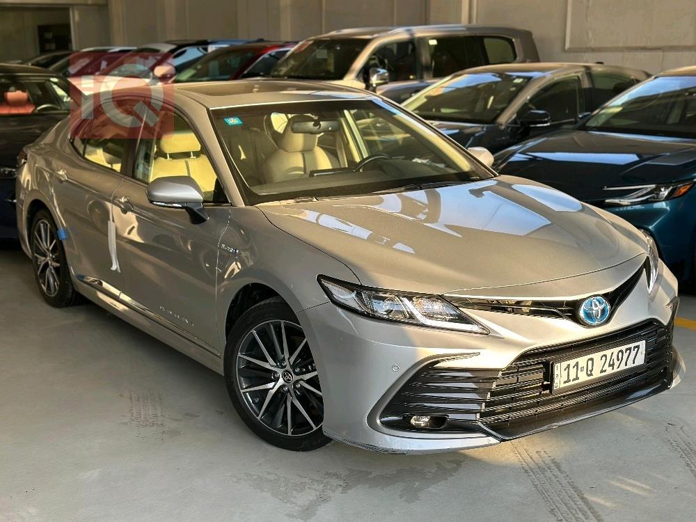 تۆیۆتا کامری